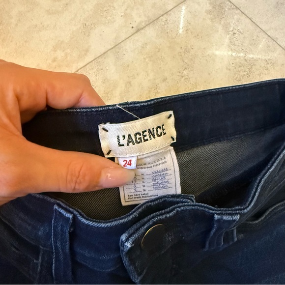 L’agence Marguerite Jeans - Picture 2 of 5